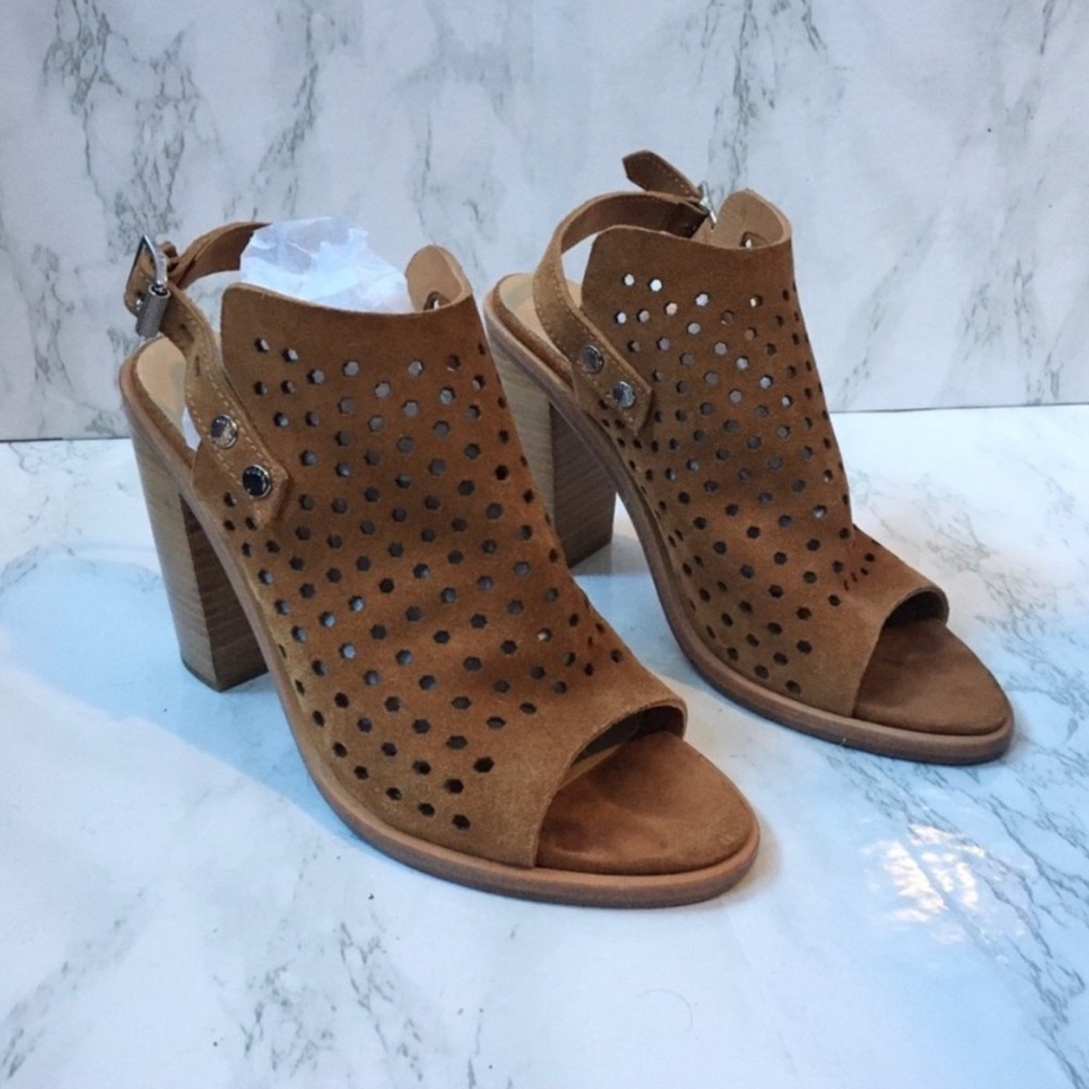 Rag & Bone Wyatt Suede Sandals 37/7